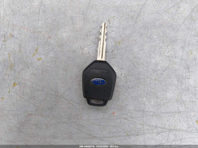 44640216 :رقم المزاد ، JF1GPAC68FH259061 vin ، 2015 Subaru Impreza 2.0i Premium مزاد بيع
