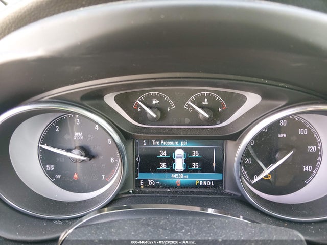 2020 Buick Envision Awd Essence მანქანა იყიდება აუქციონზე, vin: LRBFX2SA1LD033169, აუქციონის ნომერი: 44640274