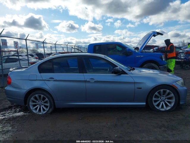 44640282 :رقم المزاد ، WBAPK5C5XBA656956 vin ، 2011 Bmw 328i Xdrive مزاد بيع