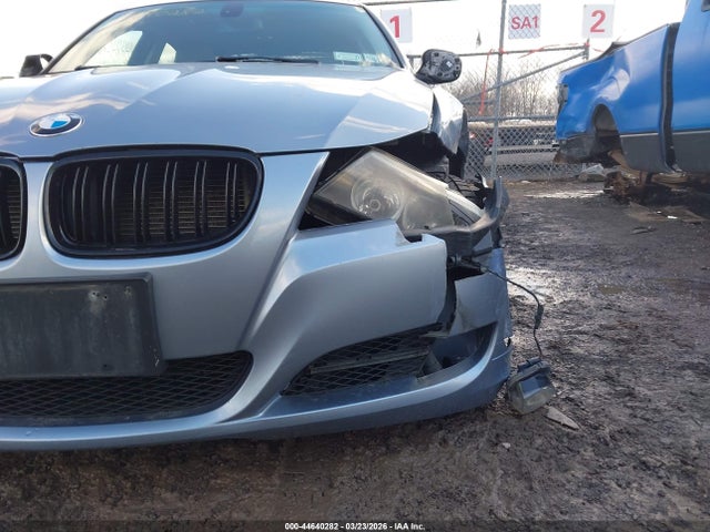 44640282 :رقم المزاد ، WBAPK5C5XBA656956 vin ، 2011 Bmw 328i Xdrive مزاد بيع