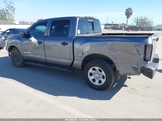 2018 NISSAN TITAN 1N6AA1EJXJN507708 Photo 2