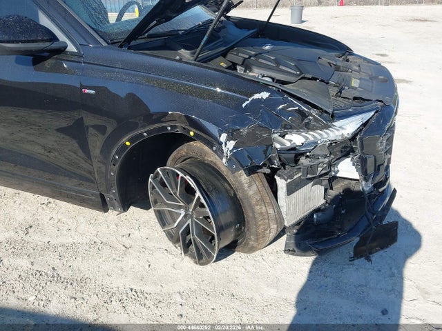Продажа на аукционе авто 2020 Audi Q8 Prestige 55 Tfsi Quattro Tiptronic, vin: WA1FVAF1XLD020085, номер лота: 44640292