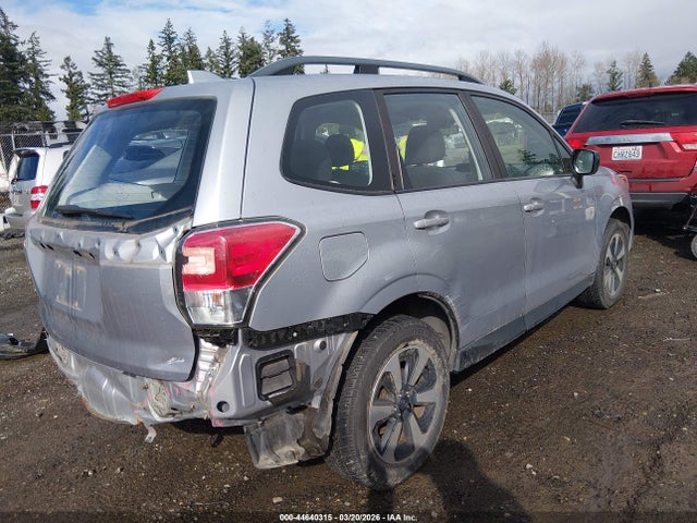 JF2SJABC9HH566157 Subaru Forester 2.5i