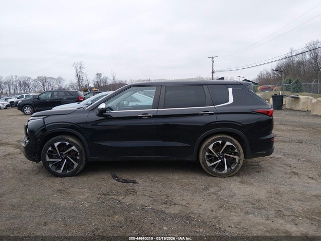 Продаж на аукціоні авто 2022 Mitsubishi Outlander Es 2.5 S-awc, vin: JA4J4TA86NZ034150, номер лоту: 44640319