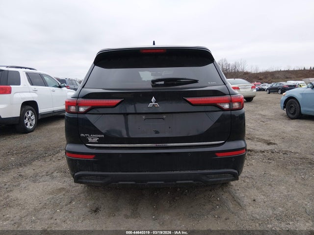 Продаж на аукціоні авто 2022 Mitsubishi Outlander Es 2.5 S-awc, vin: JA4J4TA86NZ034150, номер лоту: 44640319