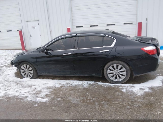 44640322 :رقم المزاد ، 1HGCR2F89FA168543 vin ، 2015 Honda Accord Ex-l مزاد بيع