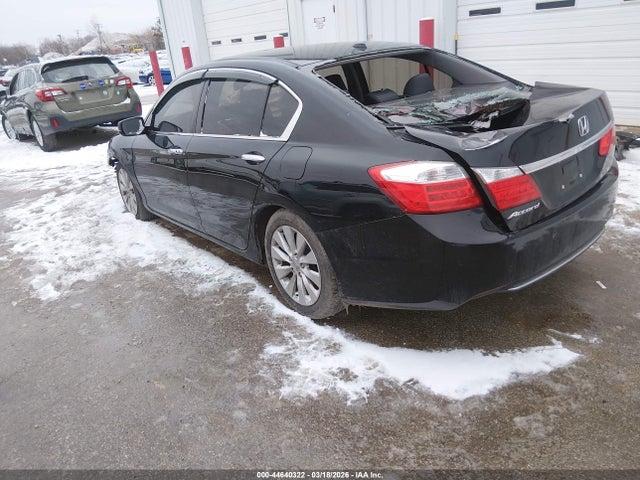 44640322 :رقم المزاد ، 1HGCR2F89FA168543 vin ، 2015 Honda Accord Ex-l مزاد بيع