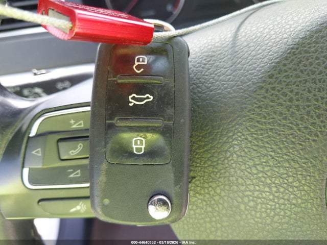 Продажа на аукционе авто 2012 Volkswagen Jetta 2.0l Tdi, vin: 3VWLL7AJ8CM472031, номер лота: 44640332