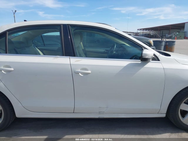 Продажа на аукционе авто 2012 Volkswagen Jetta 2.0l Tdi, vin: 3VWLL7AJ8CM472031, номер лота: 44640332