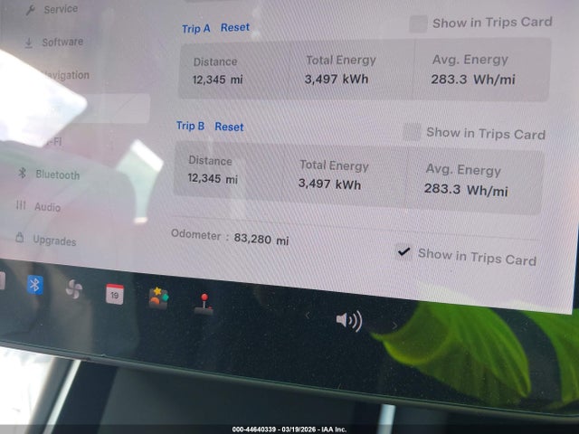 2020 Tesla Model 3 Standard Range Plus Rear-wheel Drive/standard Range Rear-wheel Drive მანქანა იყიდება აუქციონზე, vin: 5YJ3E1EA1LF807994, აუქციონის ნომერი: 44640339
