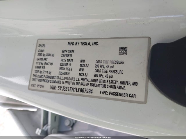 2020 Tesla Model 3 Standard Range Plus Rear-wheel Drive/standard Range Rear-wheel Drive მანქანა იყიდება აუქციონზე, vin: 5YJ3E1EA1LF807994, აუქციონის ნომერი: 44640339