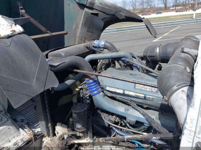 1995 Freightliner Conventional Fld120 მანქანა იყიდება აუქციონზე, vin: 1FUPDZYB5SH718721, აუქციონის ნომერი: 44640345