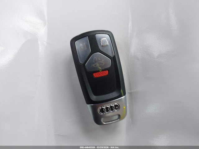 Продаж на аукціоні авто 2022 Audi Q5 Premium Plus 45 Tfsi S Line Quattro S Tronic, vin: WA1EAAFY6N2074860, номер лоту: 44640359