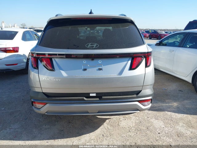 2026 Hyundai Tucson Sel მანქანა იყიდება აუქციონზე, vin: 5NMJB3DE1TH667864, აუქციონის ნომერი: 44640392