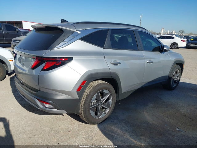 2026 Hyundai Tucson Sel მანქანა იყიდება აუქციონზე, vin: 5NMJB3DE1TH667864, აუქციონის ნომერი: 44640392