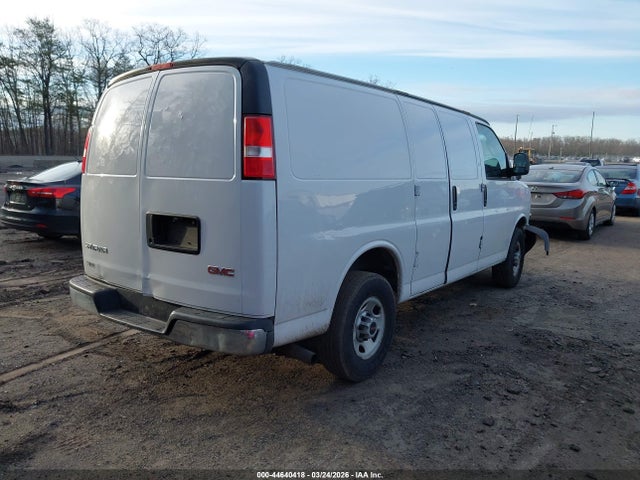 2017 GMC SAVANA 2500 1GTW7AFF0H1137954 Photo 3