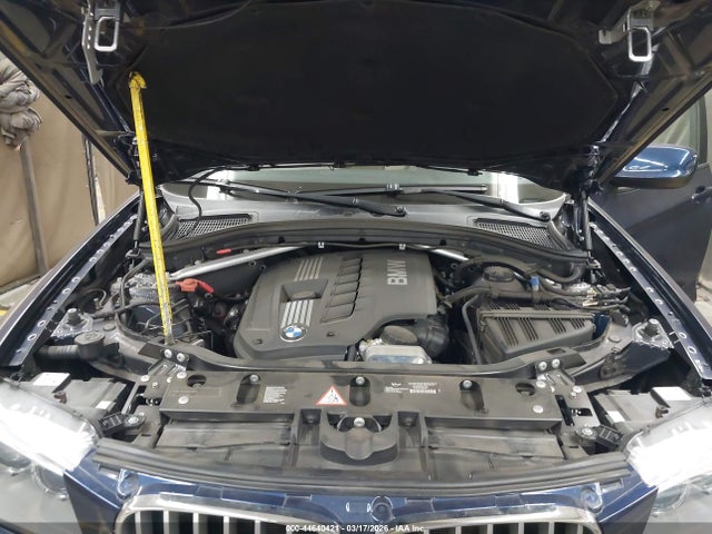 44640421 :رقم المزاد ، 5UXWX5C5XBL708041 vin ، 2011 Bmw X3 Xdrive28i مزاد بيع