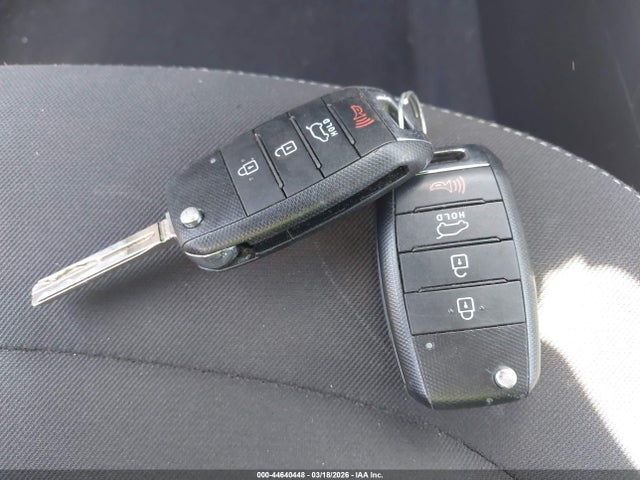 Продаж на аукціоні авто 2016 Kia Soul, vin: KNDJN2A26G7829903, номер лоту: 44640448