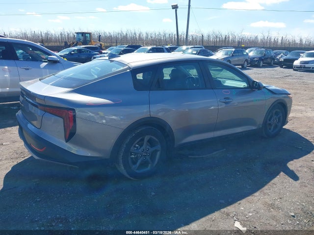 2025 KIA K4 3KPFT4DEXSE112491 Photo 3