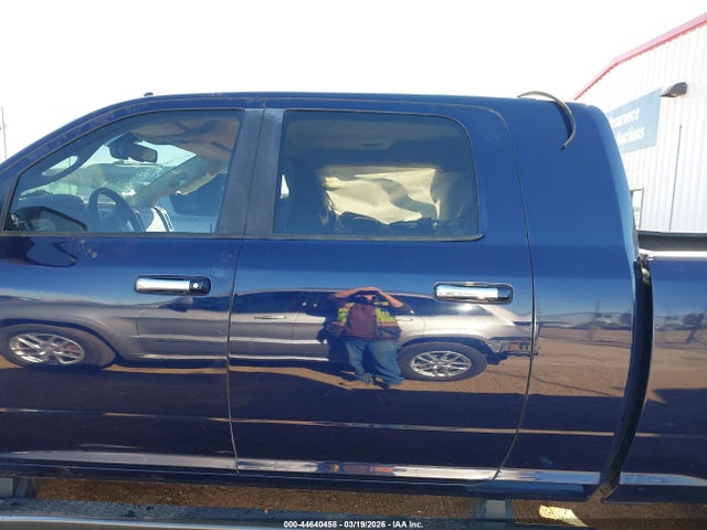 44640458 :رقم المزاد ، 3C6UR5NL4JG370945 vin ، 2018 Ram 2500 Laramie  4x4 6'4 Box مزاد بيع