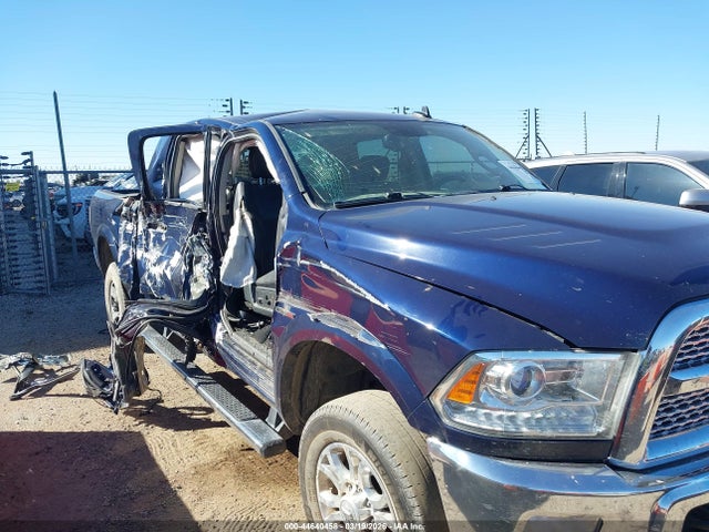44640458 :رقم المزاد ، 3C6UR5NL4JG370945 vin ، 2018 Ram 2500 Laramie  4x4 6'4 Box مزاد بيع