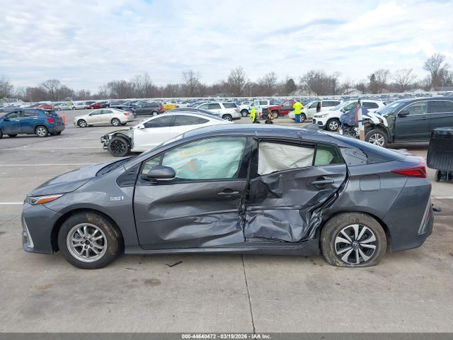 Toyota Prius Prime Advanced 2017 JTDKARFP8H3039699 Image 13