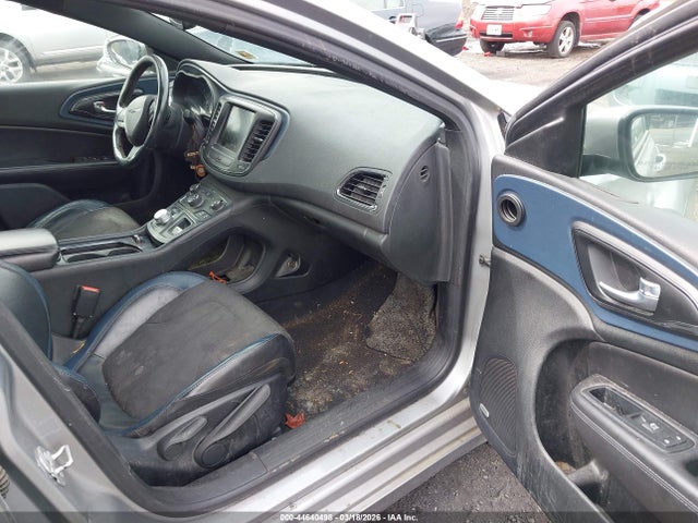 Aukcja sprzedaży 2015 Chrysler 200 S, vin: 1C3CCCDG8FN648702, numer aukcji: 44640498