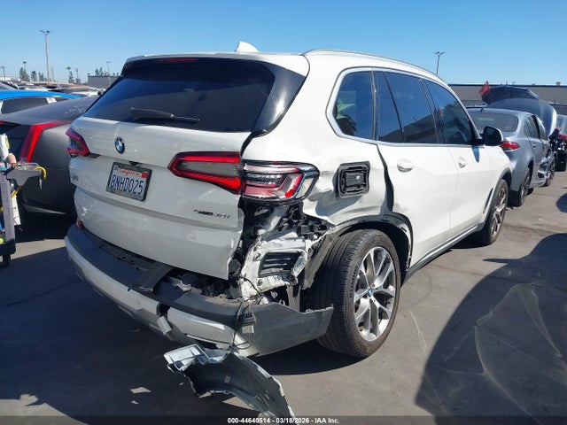 2020 BMW X5 5UXCR4C07L9B23401 Photo 3