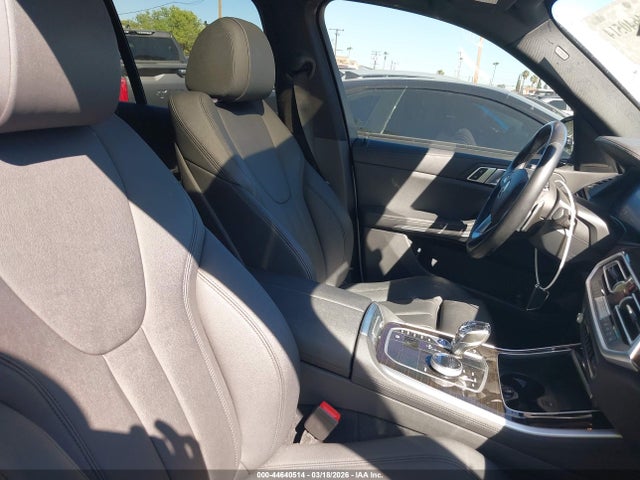 2020 BMW X5 5UXCR4C07L9B23401 Photo 4