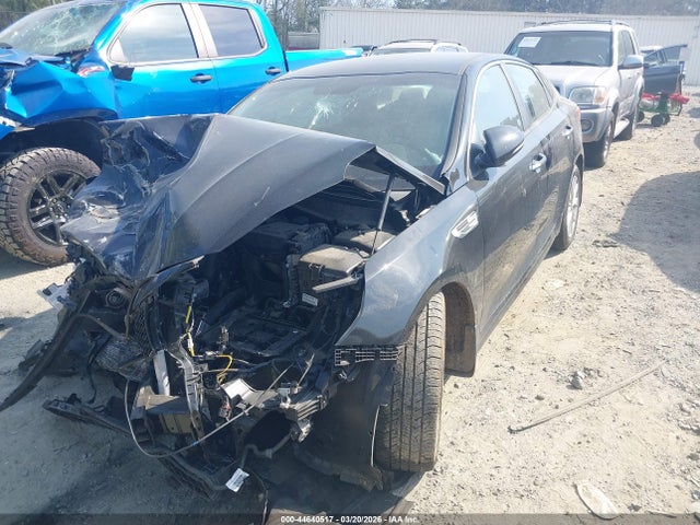 2018 Kia Optima Lx მანქანა იყიდება აუქციონზე, vin: 5XXGT4L34JG261313, აუქციონის ნომერი: 44640517