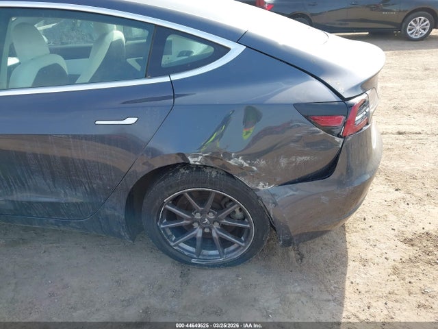 Aukcja sprzedaży 2019 Tesla Model 3 Long Range/mid Range/standard Range/standard Range Plus, vin: 5YJ3E1EA5KF402753, numer aukcji: 44640525