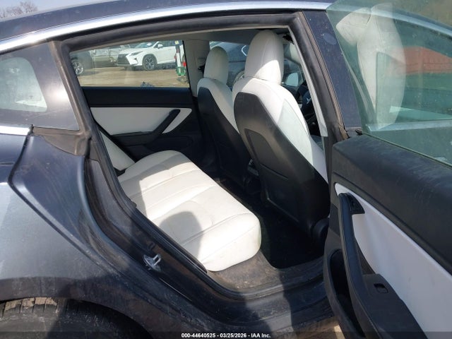 Aukcja sprzedaży 2019 Tesla Model 3 Long Range/mid Range/standard Range/standard Range Plus, vin: 5YJ3E1EA5KF402753, numer aukcji: 44640525