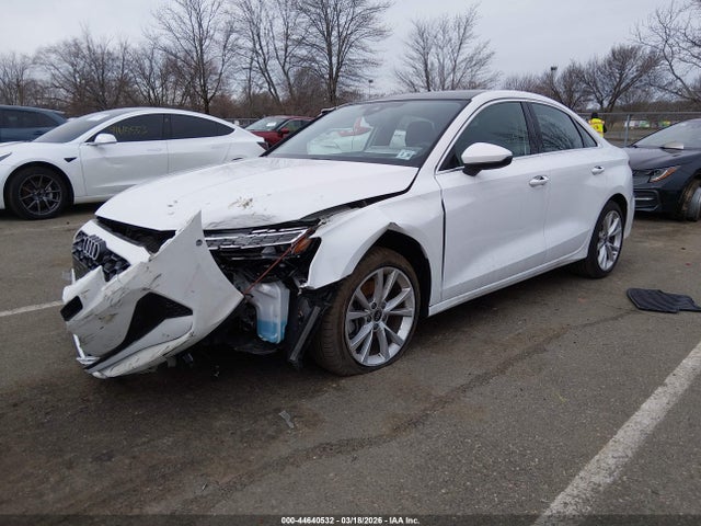 Aukcja sprzedaży 2025 Audi A3 Premium 40 Tfsi Quattro S Tronic, vin: WAUGUDGY7SA046750, numer aukcji: 44640532