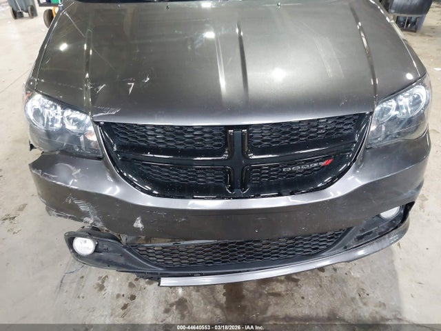 2C4RDGCG6JR137058 Dodge Grand Caravan Sxt