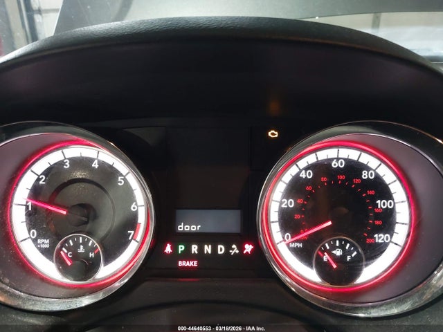 2C4RDGCG6JR137058 Dodge Grand Caravan Sxt