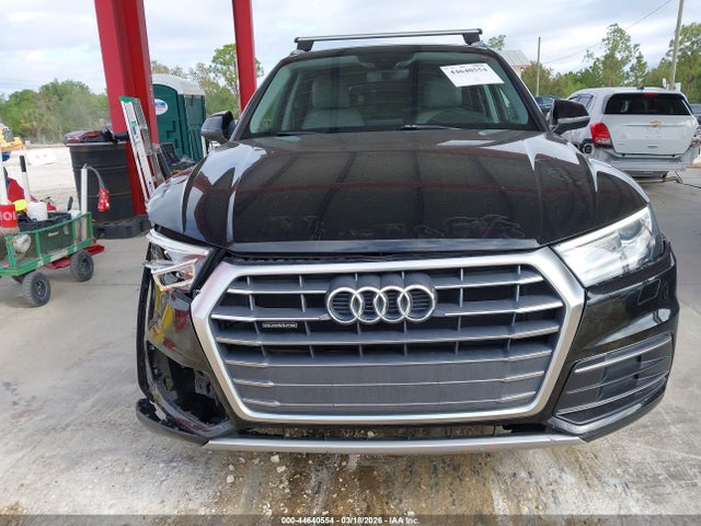 2018 Audi Q5 2.0t Premium/2.0t Tech Premium მანქანა იყიდება აუქციონზე, vin: WA1ANAFY2J2170997, აუქციონის ნომერი: 44640554