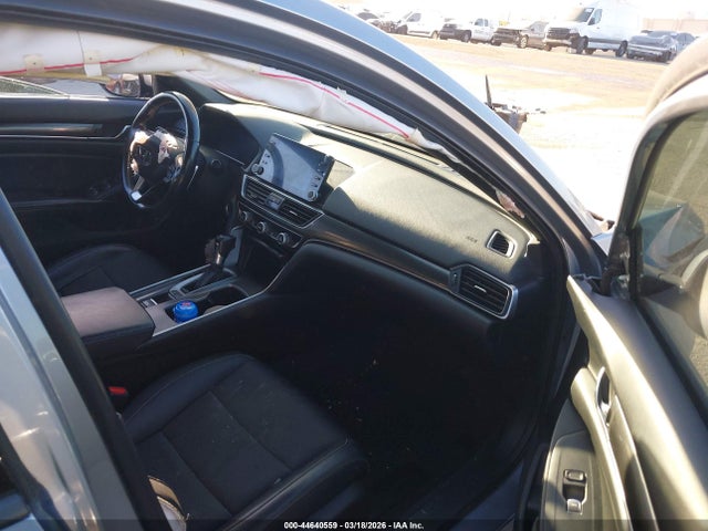 2018 Honda Accord Sport მანქანა იყიდება აუქციონზე, vin: 1HGCV1F38JA247608, აუქციონის ნომერი: 44640559