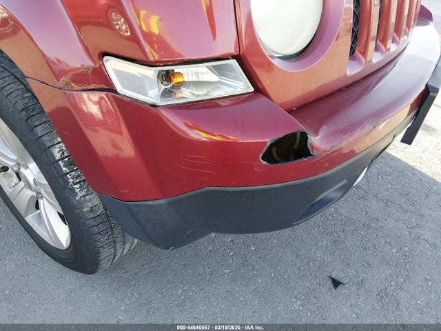 44640567 :رقم المزاد ، 1C4NJPFB9ED515390 vin ، 2014 Jeep Patriot Latitude مزاد بيع