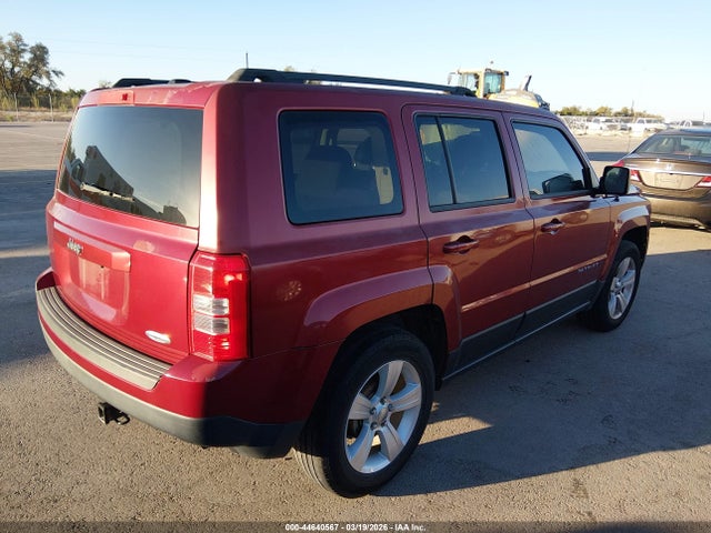 44640567 :رقم المزاد ، 1C4NJPFB9ED515390 vin ، 2014 Jeep Patriot Latitude مزاد بيع
