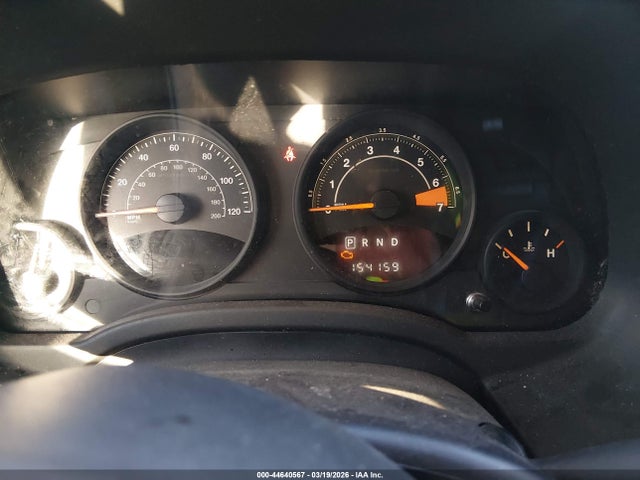 44640567 :رقم المزاد ، 1C4NJPFB9ED515390 vin ، 2014 Jeep Patriot Latitude مزاد بيع