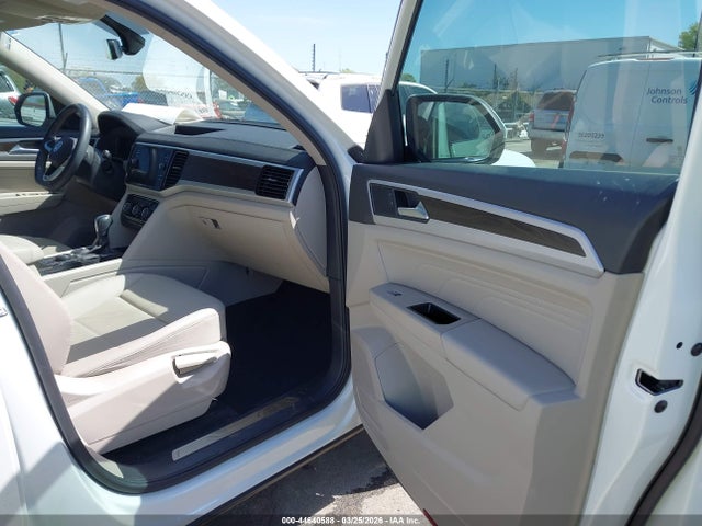 44640588 :رقم المزاد ، 1V2HR2CA3NC549219 vin ، 2022 Volkswagen Atlas 3.6l V6 Se W/technology مزاد بيع