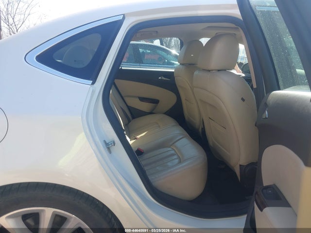 44640591 :رقم المزاد ، 1G4PT5SV8D4138679 vin ، 2013 Buick Verano Premium Group مزاد بيع