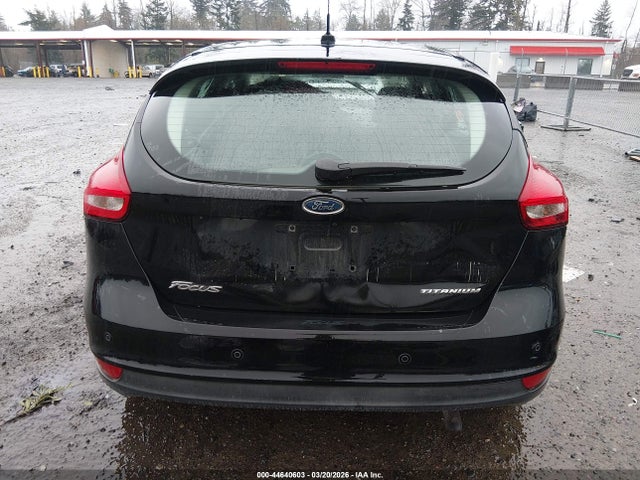 Ford Focus Titanium 2016 1FADP3N22GL213202 Image 16