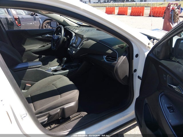 44640608 :رقم المزاد ، 1G1ZD5ST4JF228879 vin ، 2018 Chevrolet Malibu Lt مزاد بيع