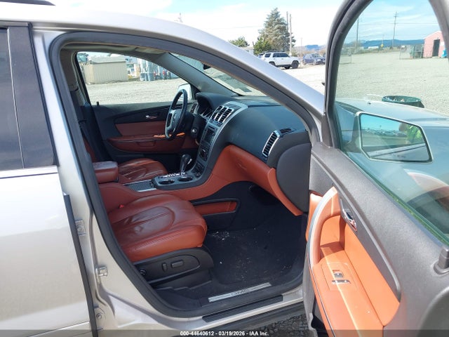 44640612 :رقم المزاد ، 1GKEV33718J127304 vin ، 2008 Gmc Acadia Slt-2 مزاد بيع