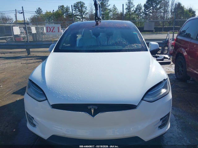 44640617 :رقم المزاد ، 5YJXCAE29GF015078 vin ، 2016 Tesla Model X 60d/70d/75d/90d مزاد بيع