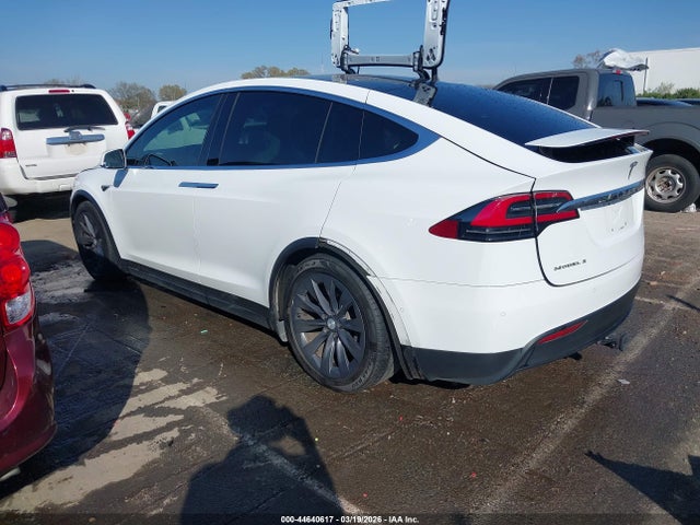 44640617 :رقم المزاد ، 5YJXCAE29GF015078 vin ، 2016 Tesla Model X 60d/70d/75d/90d مزاد بيع