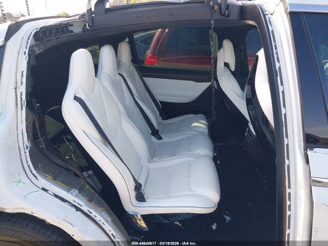 44640617 :رقم المزاد ، 5YJXCAE29GF015078 vin ، 2016 Tesla Model X 60d/70d/75d/90d مزاد بيع