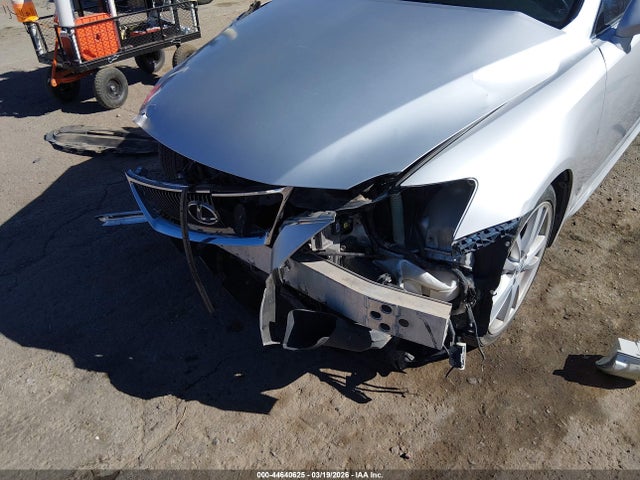 Продажа на аукционе авто 2006 Lexus Is 350, vin: JTHBE262465007526, номер лота: 44640625