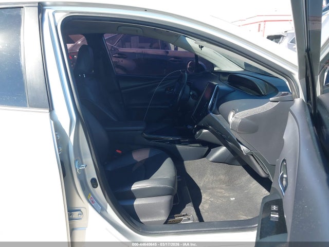 2021 TOYOTA PRIUS PRIME JTDKAMFP3M3174070 Photo 4